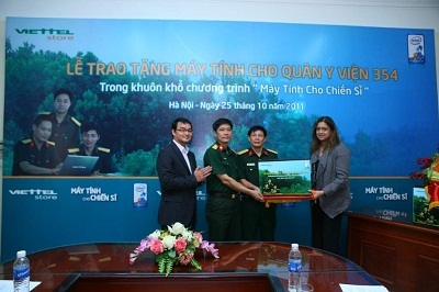 Viettel bắt tay Intel tặng máy tính cho chiến sỹ - 3