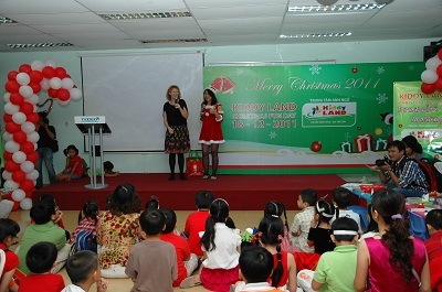 Tưng bừng lễ hội giáng sinh dành cho các bé tại Kiddy Land - 2