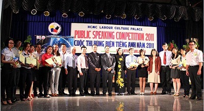 Tổng kết cuộc thi Hùng biện tiếng Anh tìm hiểu về đất nước Malaysia - 1 Tổng kết cuộc thi Hùng biện tiếng Anh tìm hiểu về đất nước Malaysia - 1