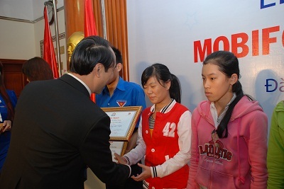 Đồng hành cùng thế hệ trẻ tài năng  - 3