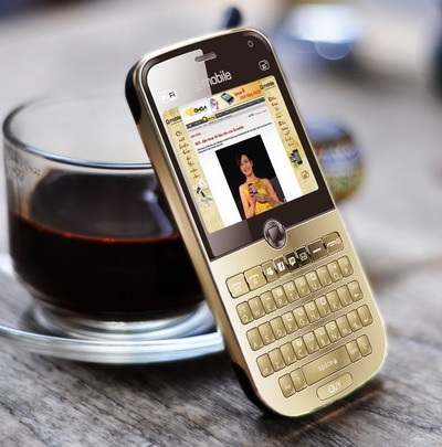 Q-mobile QUY: Đẳng cấp hơn với Chợ Ứng Dụng Trực Tuyến Q-Store