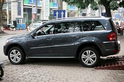 Mercedes GL 350 Bluetec - Lựa chọn SUV cỡ lớn hợp lý - 2 Mercedes GL 350 Bluetec - Lựa chọn SUV cỡ lớn hợp lý