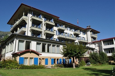 Cơ hội học bổng Toàn phần du học Thụy Sỹ: Chương trình học bổng và thực tập có trả lương