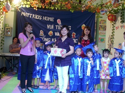 Mua sách đơn giản với siêu thị sách Online - XBOOK