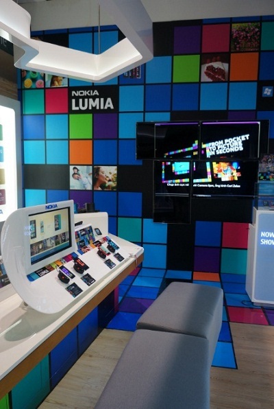 Trải nhiệm Smartphone Nokia Lumia tại 21 cửa hàng “5 sao” - 4 Trải nhiệm Smartphone Nokia Lumia tại 21 cửa hàng “5 sao”
