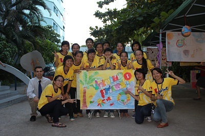 Vui học hè 2012 - Cùng khám phá Nước Mỹ (American Adventures)