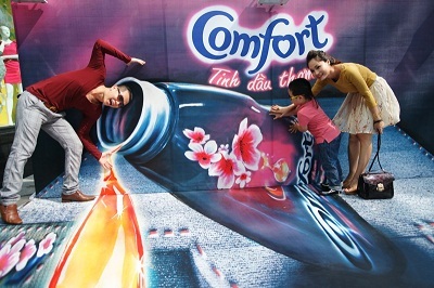 Nam Khánh lạc vào thế giới vải 