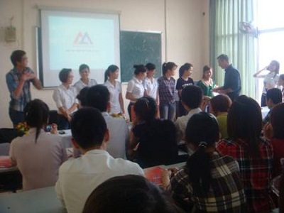 Hội thảo “Phương pháp dạy và học đảm bảo điểm đầu ra IELTS 6,5+ và TOEFLiBT87+ sau 300 giờ học” - 4 Hội thảo “Phương pháp dạy và học đảm bảo điểm đầu ra IELTS 6,5+ và TOEFLiBT87+ sau 300 giờ học”
