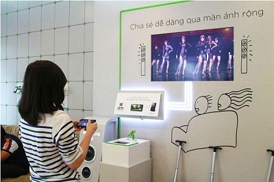 Những hình ảnh đầu tiên của HTC One X tại showroom HTC 