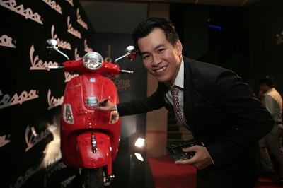 Sao tưng bừng tiệc tùng