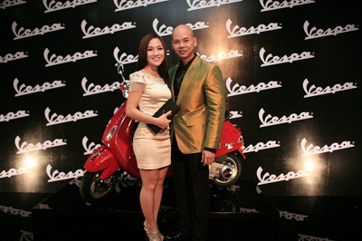 Sao tưng bừng tiệc tùng