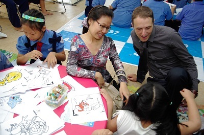 Ngày hội tiếng Anh hè Apollo: Một ngày cùng con chơi và học