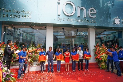iOne khai trương showroom thứ 4 tại 122 Trần Duy Hưng - 1 Showroom thứ 4