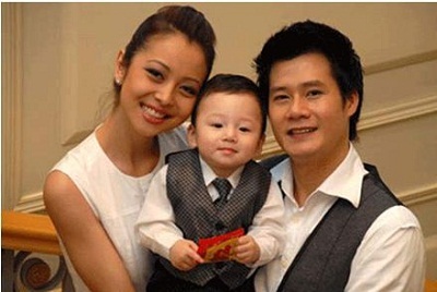 Gia đình bé nhỏ từng rất hạnh phúc một thời của Jennifer Phạm và Quang Dũng