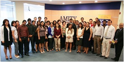 - Học viện giáo dục STEi – Học bổng $10.350: