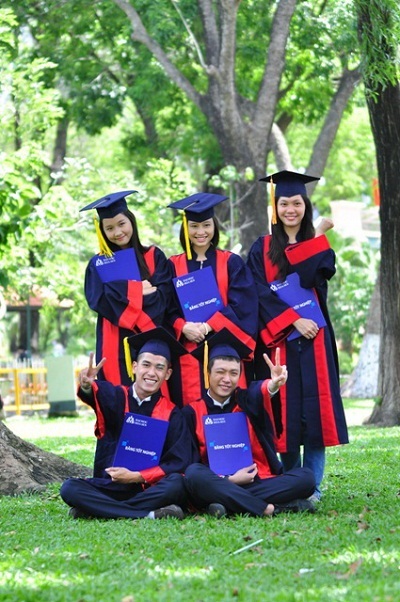 Sinh viên ngành Mạng máy tính, ĐH Hoa Sen