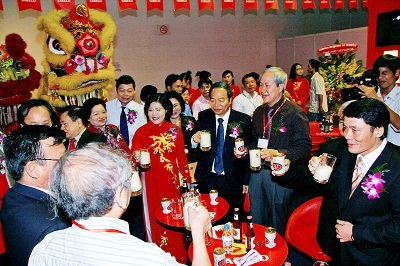 Gần 300 đơn vị tham gia Vietfood & Beverage – ProPack 2012