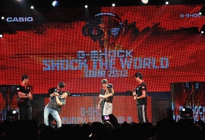 G-Shock Shock The World – Thỏa mãn cơn khát âm nhạc - 7 Johnny Trí Nguyễn dạy Khởi My các chiêu võ ngay trên sân khấu