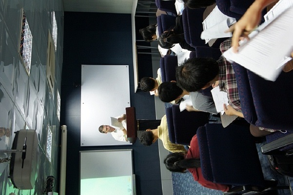 Các bí quyết của thầy Nigel Veal: