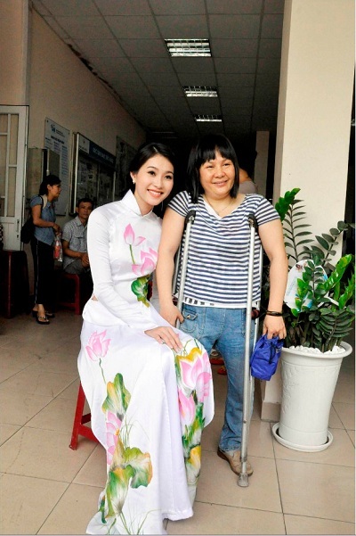 Hơn 300 phụ nữ được tầm soát ung thư vú miễn phí nhân ngày 20.10 - 5 Hơn 300 phụ nữ được tầm soát ung thư vú miễn phí nhân ngày 20.10