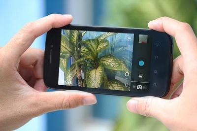 Giao diện chụp hình trên S22