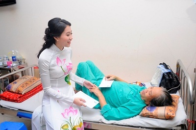 Hơn 300 phụ nữ được tầm soát ung thư vú miễn phí nhân ngày 20.10 - 4 Hơn 300 phụ nữ được tầm soát ung thư vú miễn phí nhân ngày 20.10