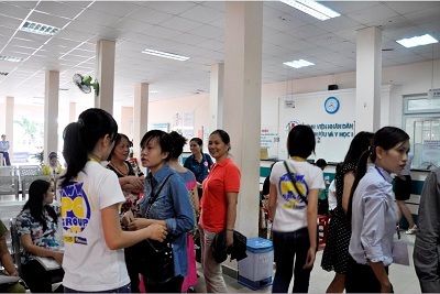 Hơn 300 phụ nữ được tầm soát ung thư vú miễn phí nhân ngày 20.10 - 3 Hơn 300 phụ nữ được tầm soát ung thư vú miễn phí nhân ngày 20.10