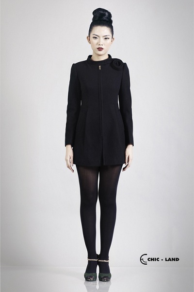 Ngắm nhìn xu hướng áo măng tô 2012 - 2 Chic-land Fashion Head Office