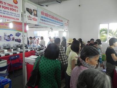 Hội chợ vàng khuyến mại 2012: Số lượng khách mua sắm đông kỷ lục nhất