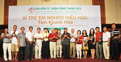 Giải Gôn từ thiện Công Thanh 2012 - Chắp cánh cho những ước mơ - 2 Giải Gôn từ thiện Công Thanh 2012 - Chắp cánh cho những ước mơ