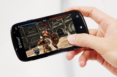 Q-Smart S20: Qualcomm dual-core 1GHz - Màn hình 4.0’’WVGA - 2,69 triệu - 4 Q-Smart S20: Qualcomm dual-core 1GHz - Màn hình 4.0’’WVGA - 2,69 triệu