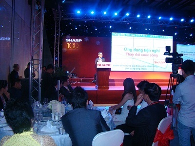 SHARP Việt Nam tổ chức hội nghị “Thiên niên kỷ mới”