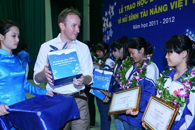 Quỹ học bổng Kotex - Chắp cánh cho ước mơ bay xa