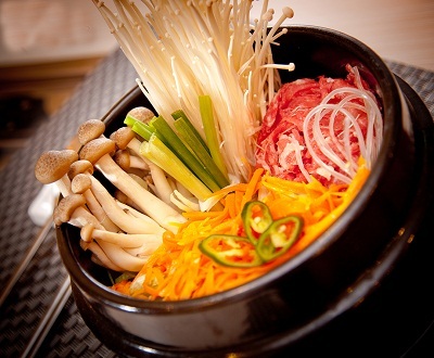 Món Bò Bulgogi xào nồi đất.