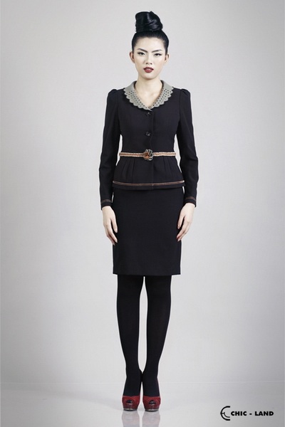 Cơn sốt thị trường Chic-land giảm giá 50% - 10 CHIC-LAND Fashion Head Office