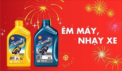 Xe chạy bon bon, thoải mái vui Tết - 1 Shell Advance AX5 cho xe máy 4 thì đời mới và Shell Advance AX7 cho xe tay ga