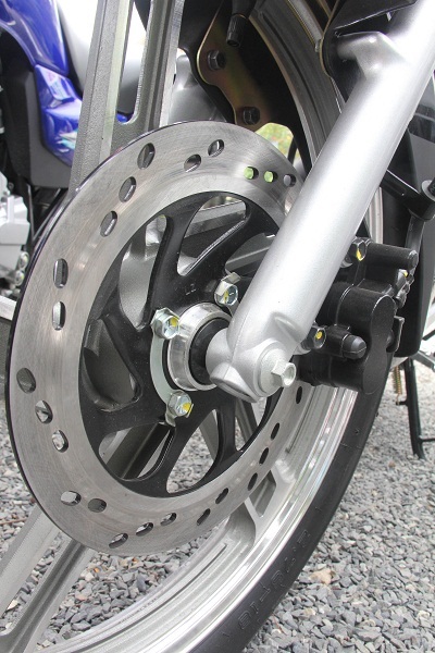 Suzuki EN150A - Lựa chọn hấp dẫn trong dòng naked phổ thông - 6 Suzuki EN150A - Lựa chọn hấp dẫn cho dòng nake phổ thông