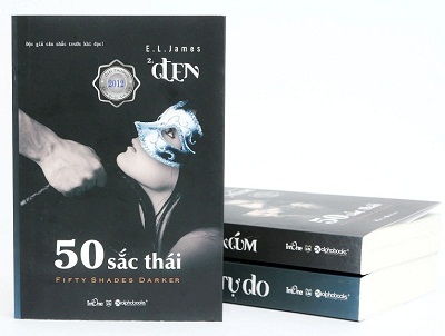 “Fifty Shades of Grey” – Cuốn sách khơi lửa “chăn gối” gây tranh cãi - 1 “Fifty Shades of Grey” – Cuốn sách khơi lửa “chăn gối” gây tranh cãi