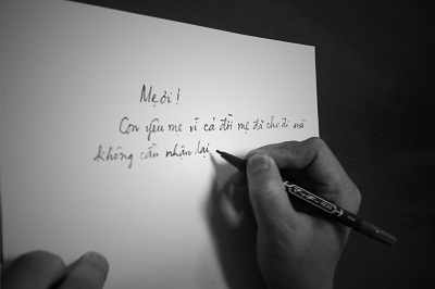 Nếu con yêu mẹ, hãy yêu khi mẹ còn đây!