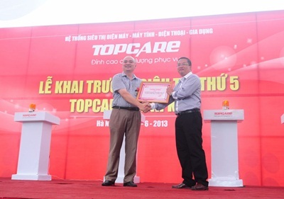 Hàng nghìn người “đội nắng” khai trương Topcare Minh Khai - 5 Hàng nghìn người “đội nắng” khai trương Topcare Minh Khai