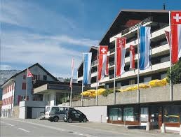 Thành tựu giáo dục và đào tạo: