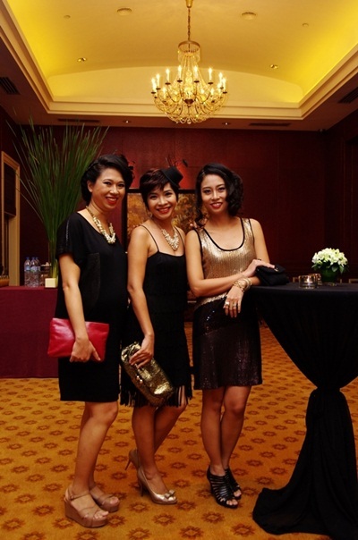 Những cô nàng flappertrong tiệc Bazaar