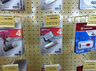 Phụ kiện công nghệ xịn giá thấp nhất thị trường “đắt hàng”