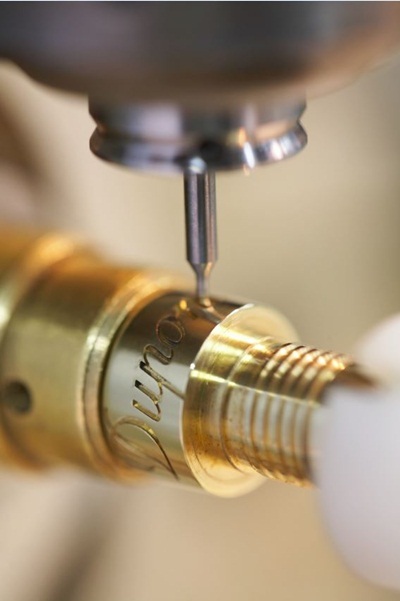 Bút S.T. Dupont - Sự sang trọng, lãng mạn trong từng nét chữ