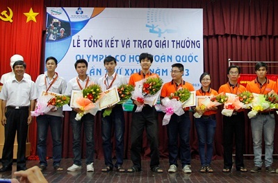 Lựa chọn trường Đại học uy tín, chất lượng cao - 1 Sinh viên HUTECH đạt giải Nhất cá nhân và giải Nhất đồng đội tại cuộc thi