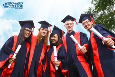 Học Bổng Broward College tại Việt Nam: Cơ hội cho những cố gắng học tập của bạn - 1 Học Bổng Broward College tại Việt Nam: Cơ hội cho những cố gắng học tập của bạn