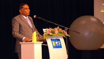 Malaysia đăng cai hội nghị Doanh nghiệp Toàn cầu 2013 - 2 Ông Mohd Irwan Serigar Abdullah trong buổi họp báo về GES 2013