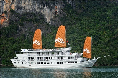 Paradise Cruises: Chất lượng là sức mạnh phát triển - 2 Tàu Paradise Luxury, một trong 4 thương hiệu của Paradise Cruises