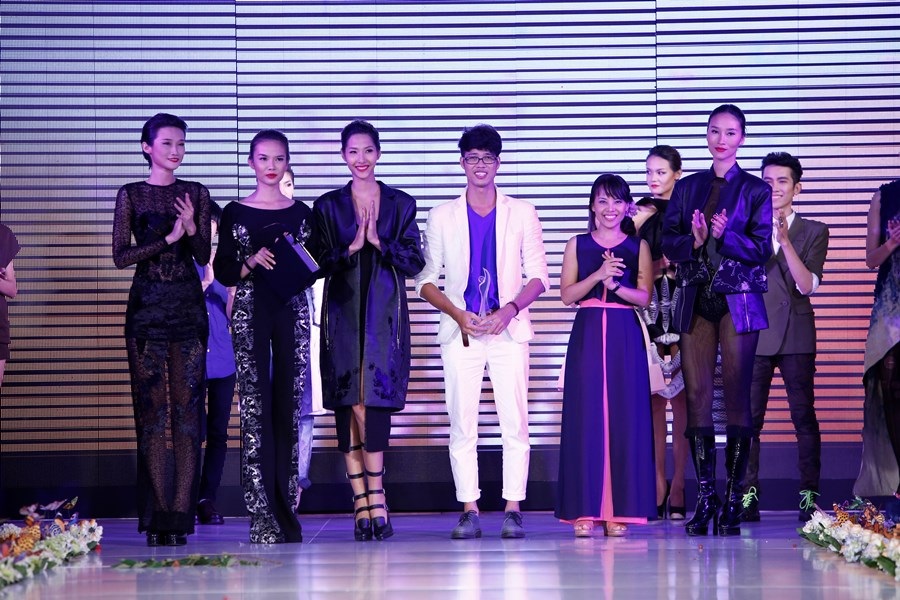 Nhà thiết kế Vũ Tùng Lâm giải nhất của hạng mục Haute Couture cho biết: “