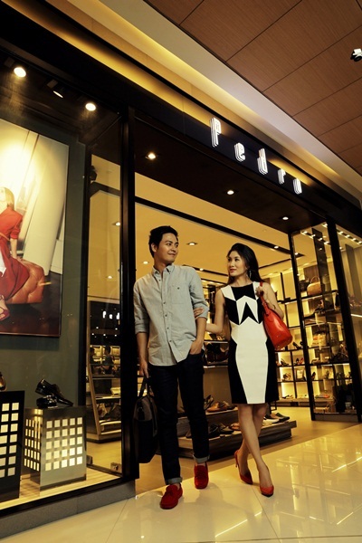 Hé lộ hình ảnh Nguyệt Ánh e ấp bên Phan Anh - 7 Chàng cá tính sánh đôi cùng nàng quyến rũ
